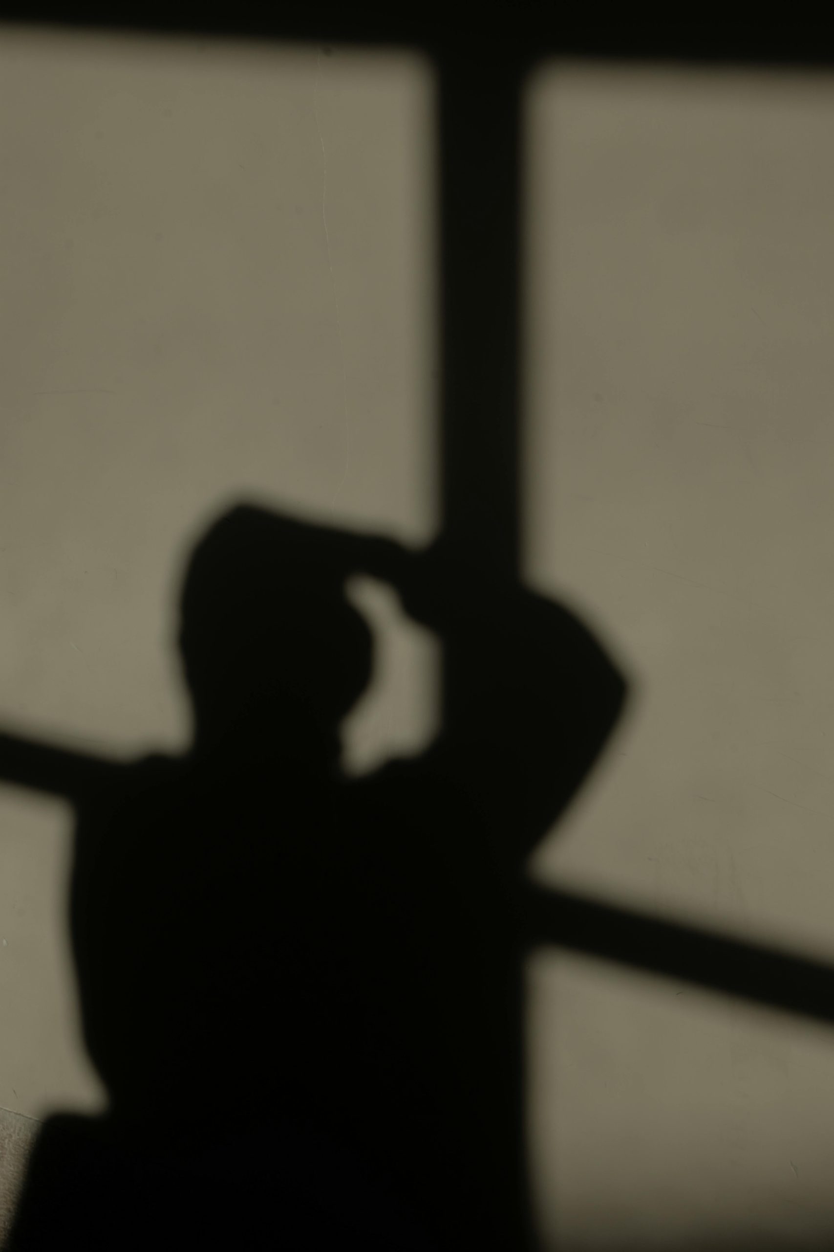 alone-man-shadow (2)