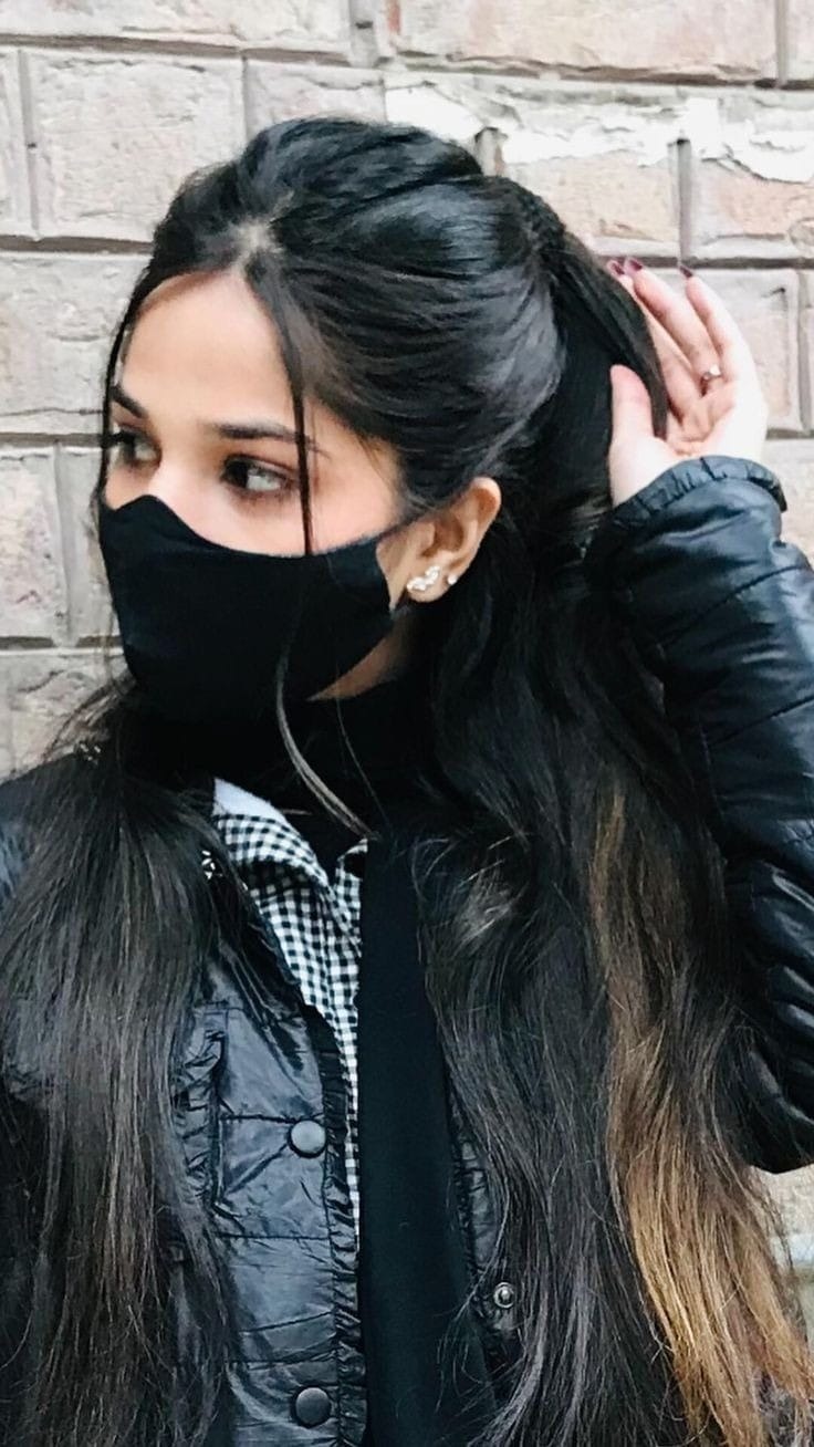 beautiful-cute-stylish-mask-girl-pic (2)