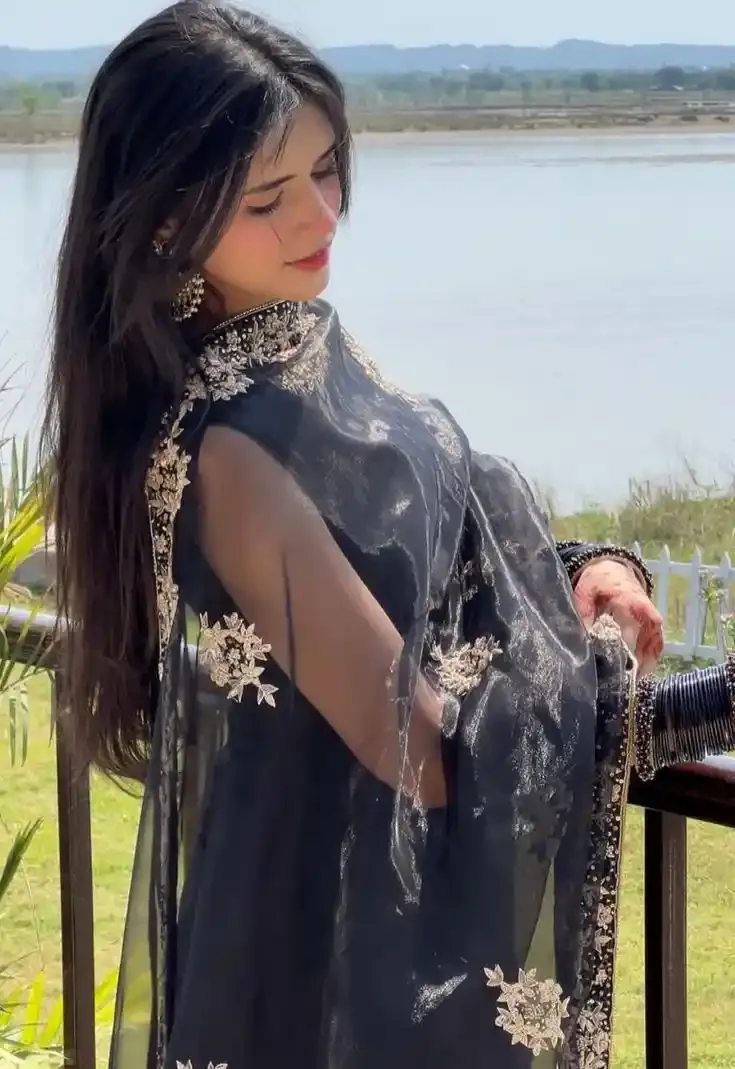 beautiful-girl-pic (2)