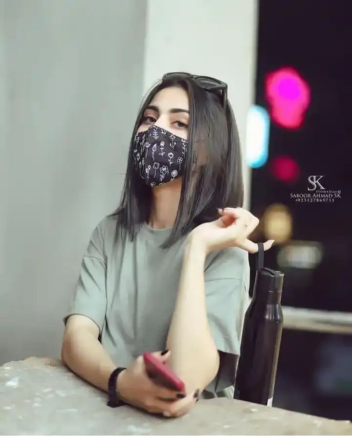 hidden-face-aesthetic-korean-girl-with-mask