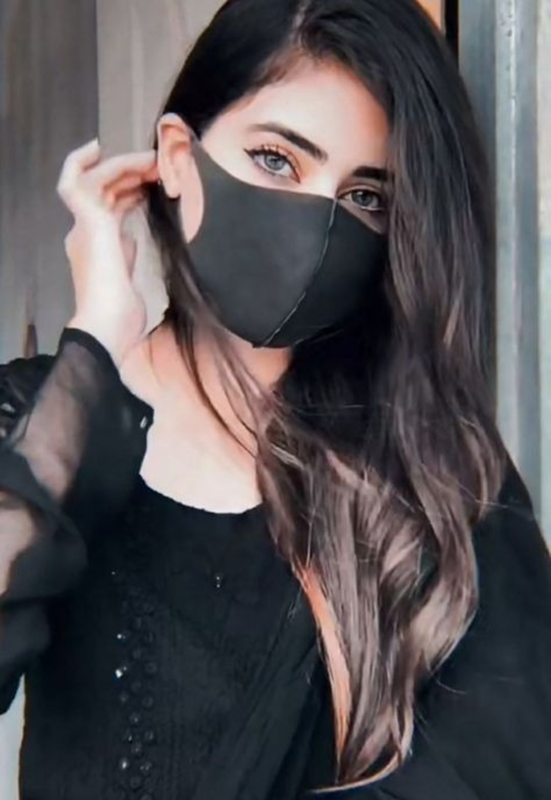 hidden-face-mask-girl-pic (2)