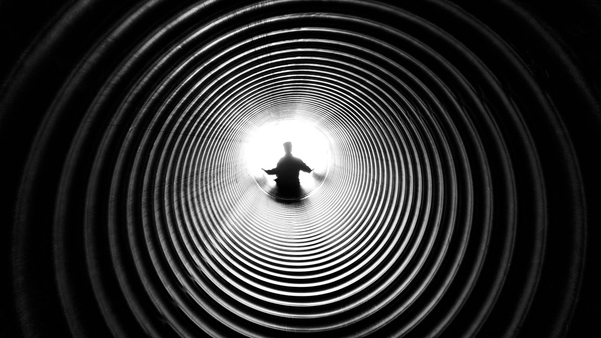 image-black-and-white (2)