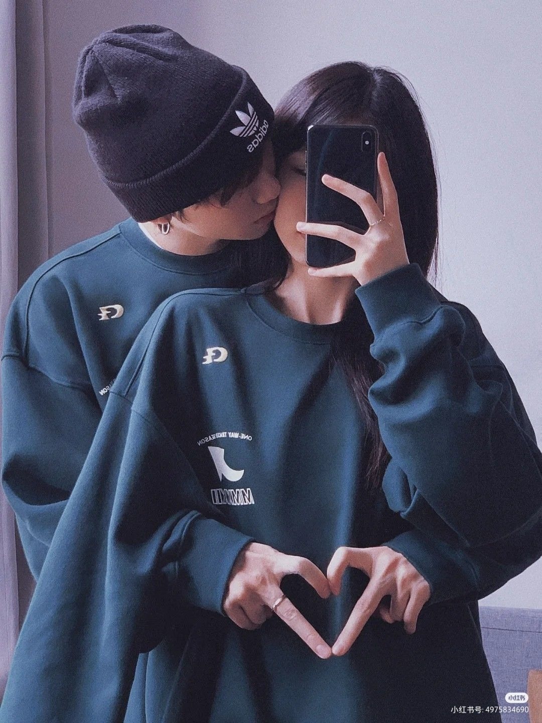 love-romantic-anime-couple