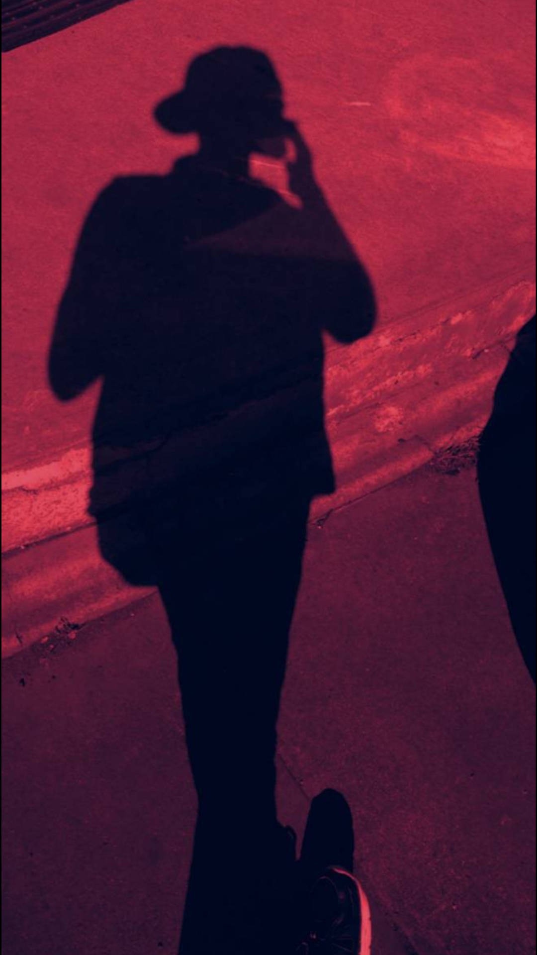 shadow-aesthetic-black-wallpaper-girl (2)