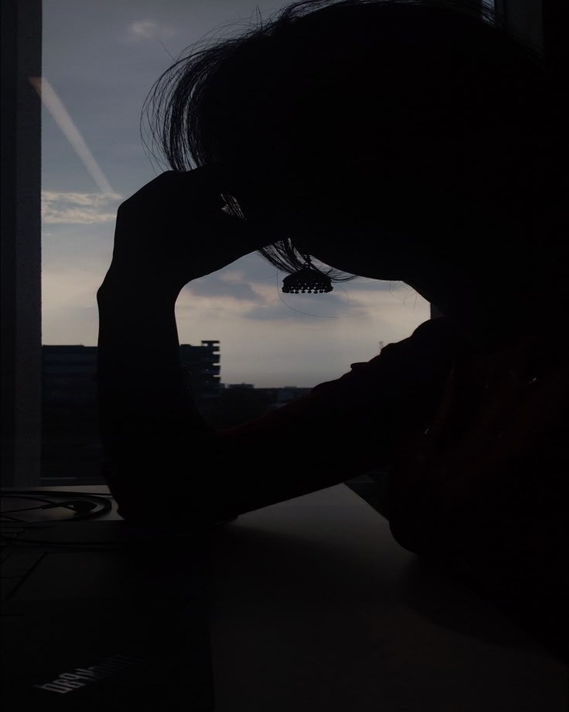 shadow-girl-dp