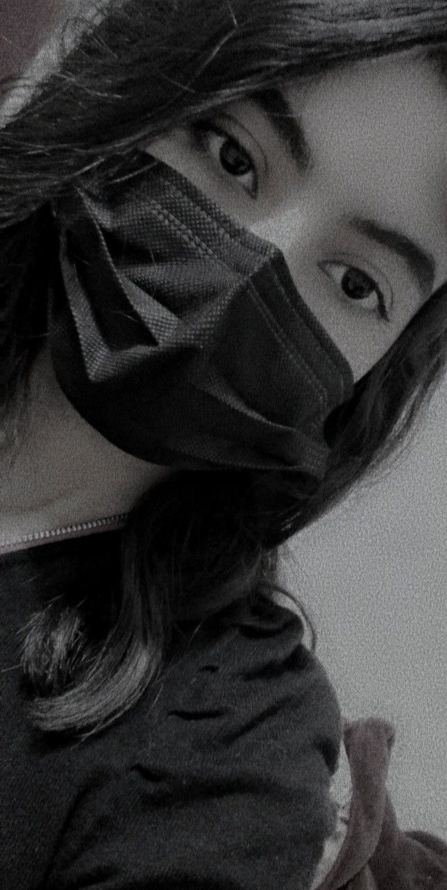 stylish-cute-stylish-mask-girl-pic (2)